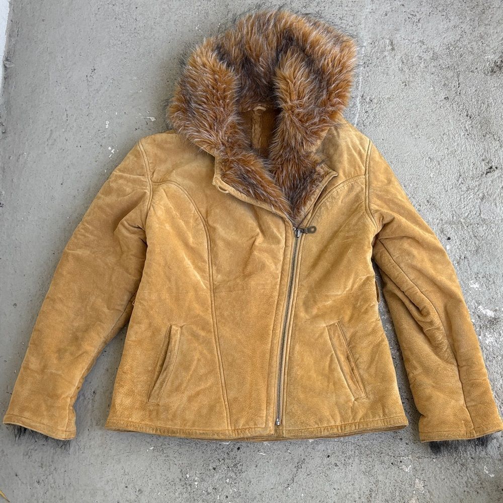 Ladies suede/leather faux fur jacket